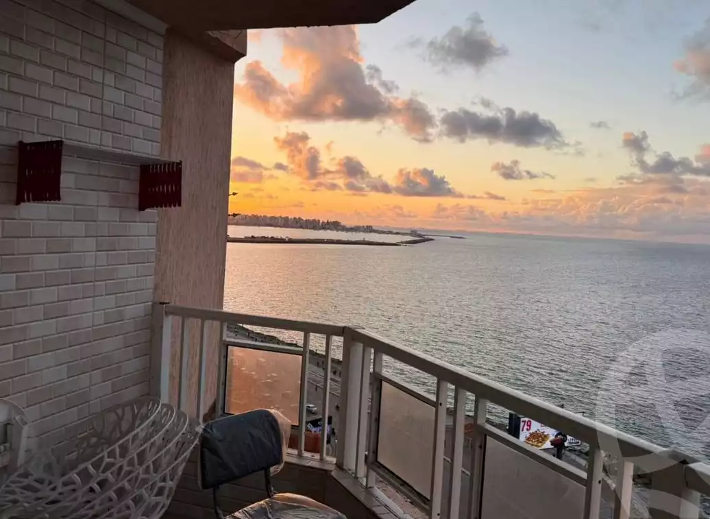https://aqarmap.com.eg/ar/listing/5661046-for-sale-alexandria-camp-cesar-el-gaish-rd