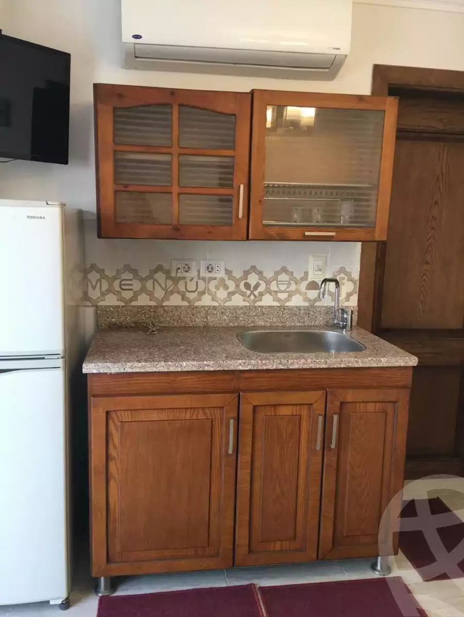 https://aqarmap.com.eg/en/listing/5657420-for-rent-cairo-el-sheikh-zayed-city-compounds-kmbwnd-wyst-twn-swdyk