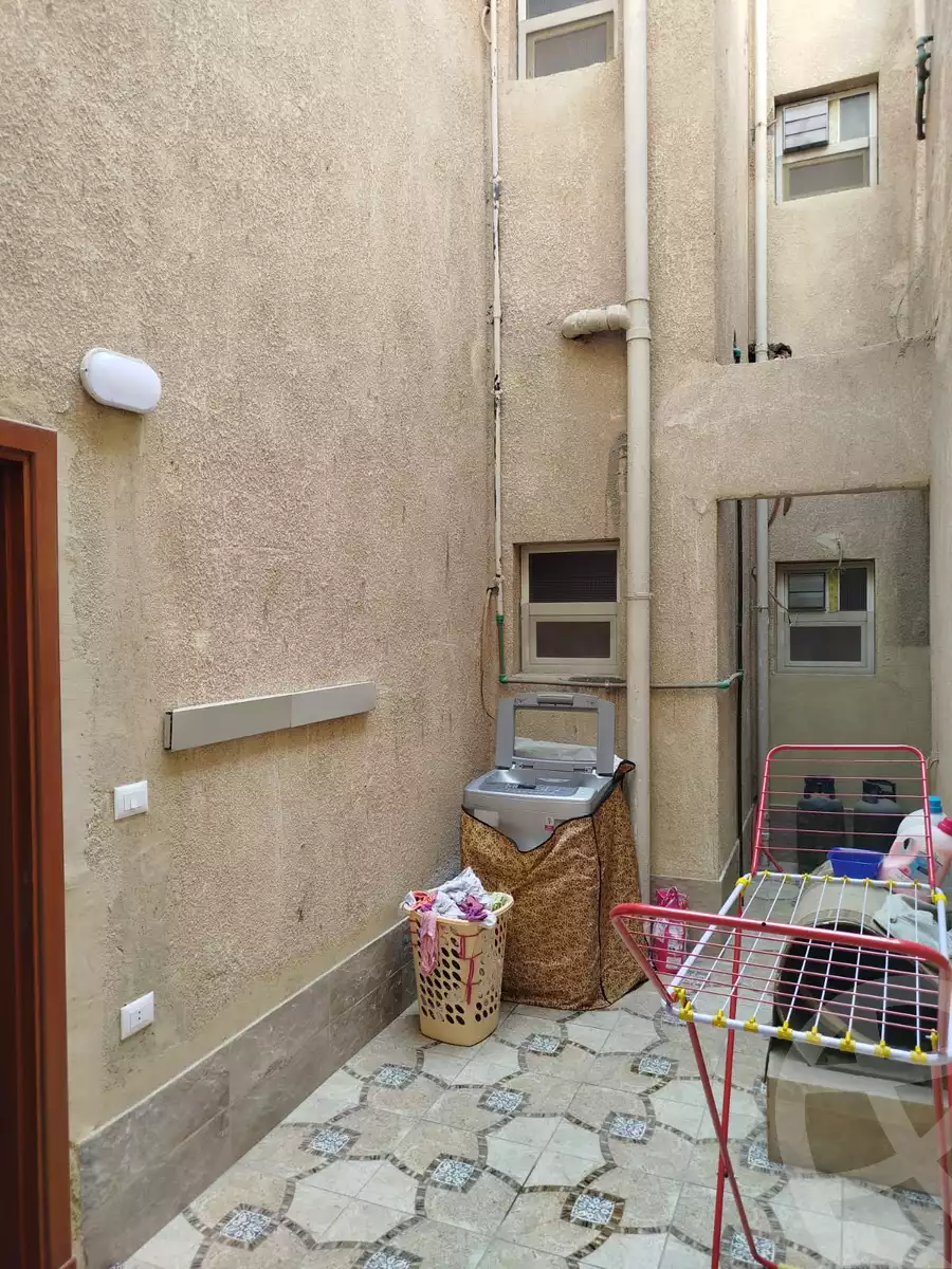 https://aqarmap.com.eg/en/listing/5649033-for-sale-cairo-new-cairo-compounds-kmbwnd-lnkhyl