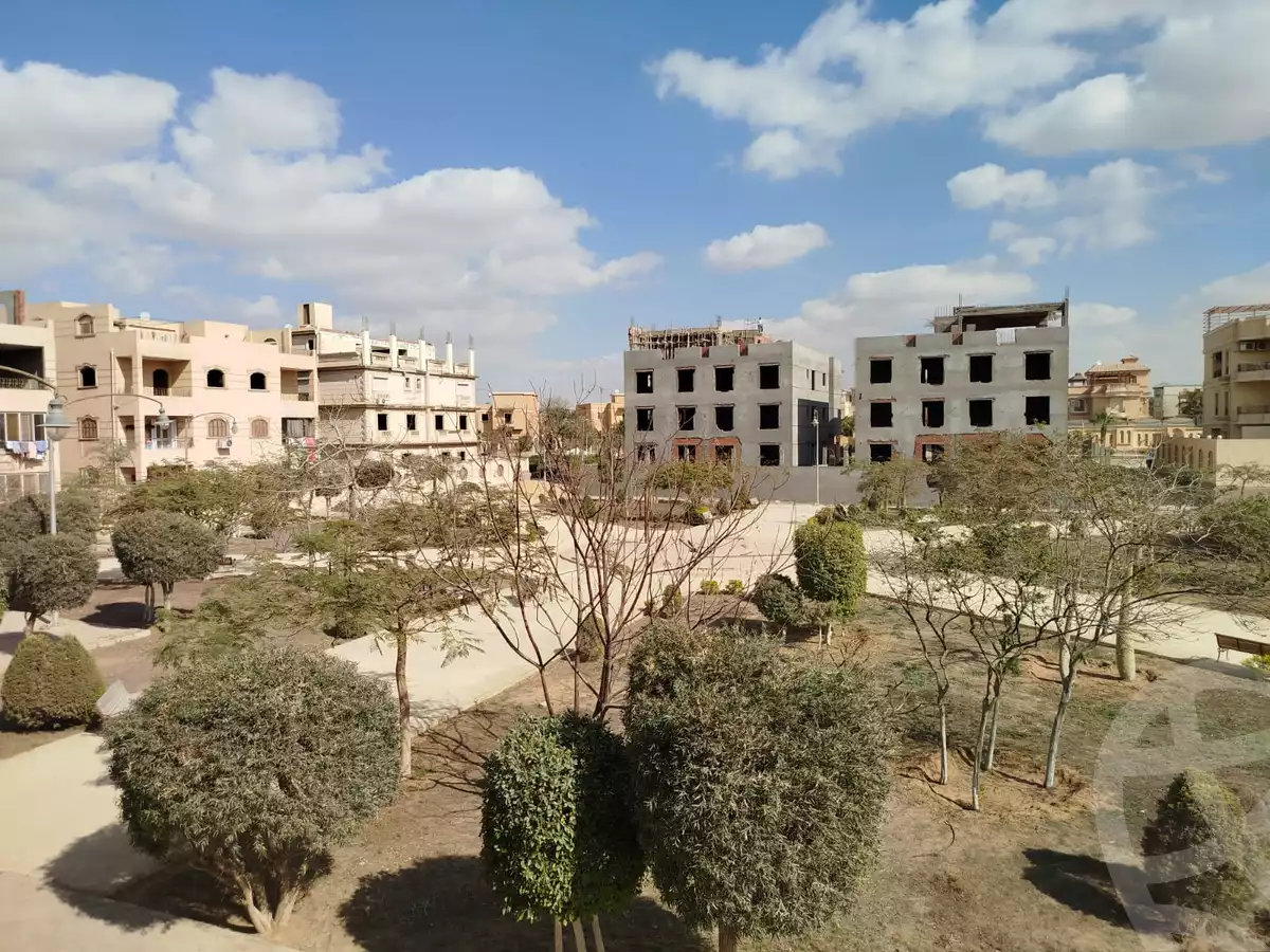 https://aqarmap.com.eg/en/listing/5649033-for-sale-cairo-new-cairo-compounds-kmbwnd-lnkhyl