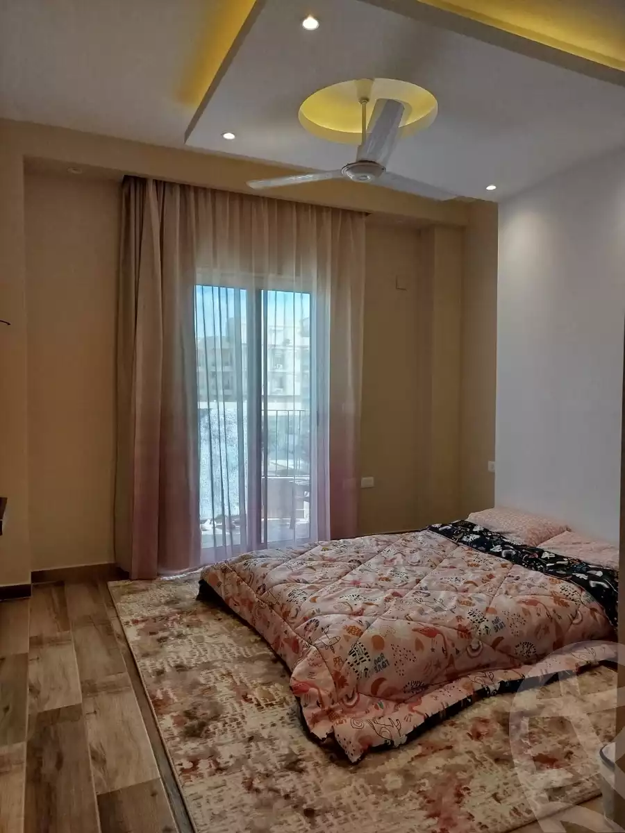 https://aqarmap.com.eg/en/listing/5649033-for-sale-cairo-new-cairo-compounds-kmbwnd-lnkhyl