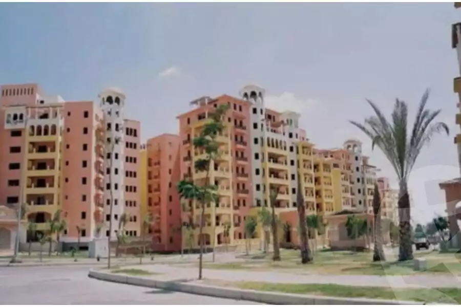 https://aqarmap.com.eg/ar/listing/5662813-for-sale-cairo-6th-of-october-compounds-dream-land-lake-dream-dream-land-compound