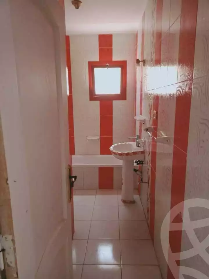 https://aqarmap.com.eg/en/listing/5662960-for-sale-alexandria-l-jmy-el-hanouvel-al-asdakaa-st