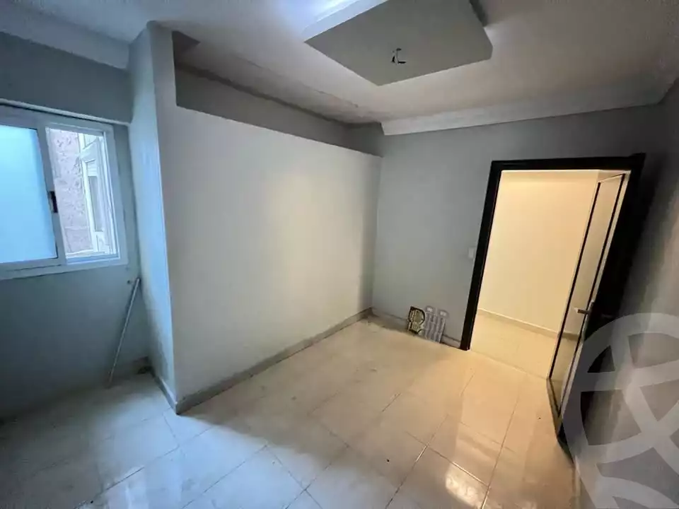 https://aqarmap.com.eg/ar/listing/5663031-for-sale-alexandria-zezenia-ibrahim-el-attar-st