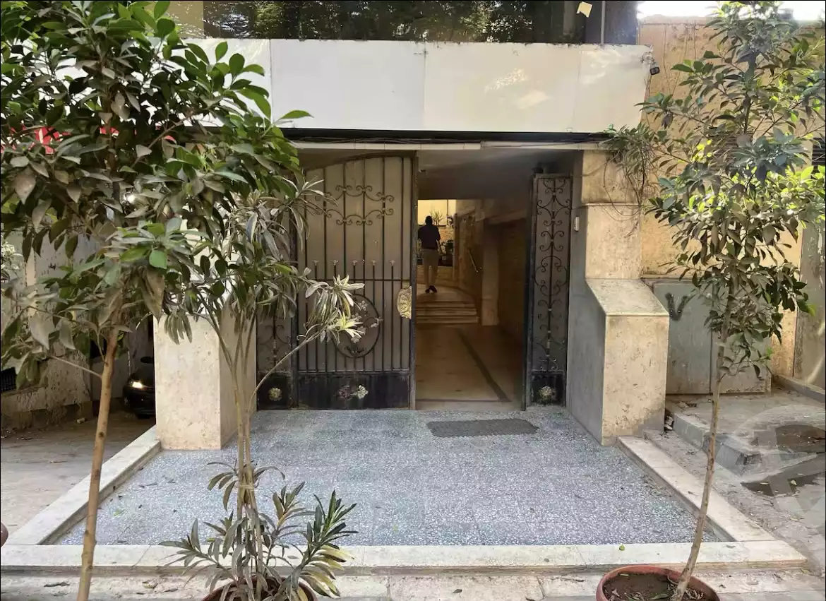 https://aqarmap.com.eg/en/listing/5663713-for-rent-cairo-al-zamalek-shr-th-hsyn