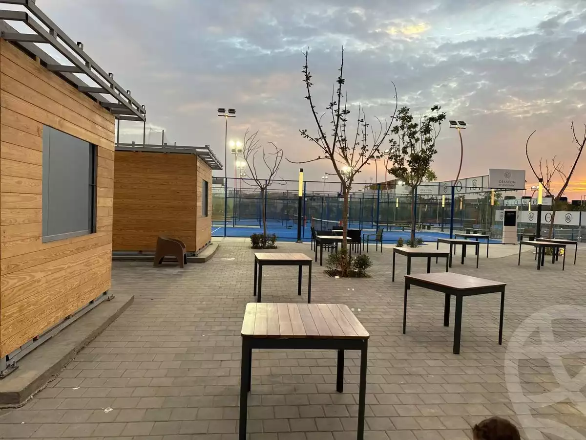 https://aqarmap.com.eg/ar/listing/5665015-for-sale-cairo-6th-of-october-hadaeq-october-kmbwnd-fy-hdyq-ktwbr-o-west-w-byzns-dystrykt-wrskwm-llttwyr