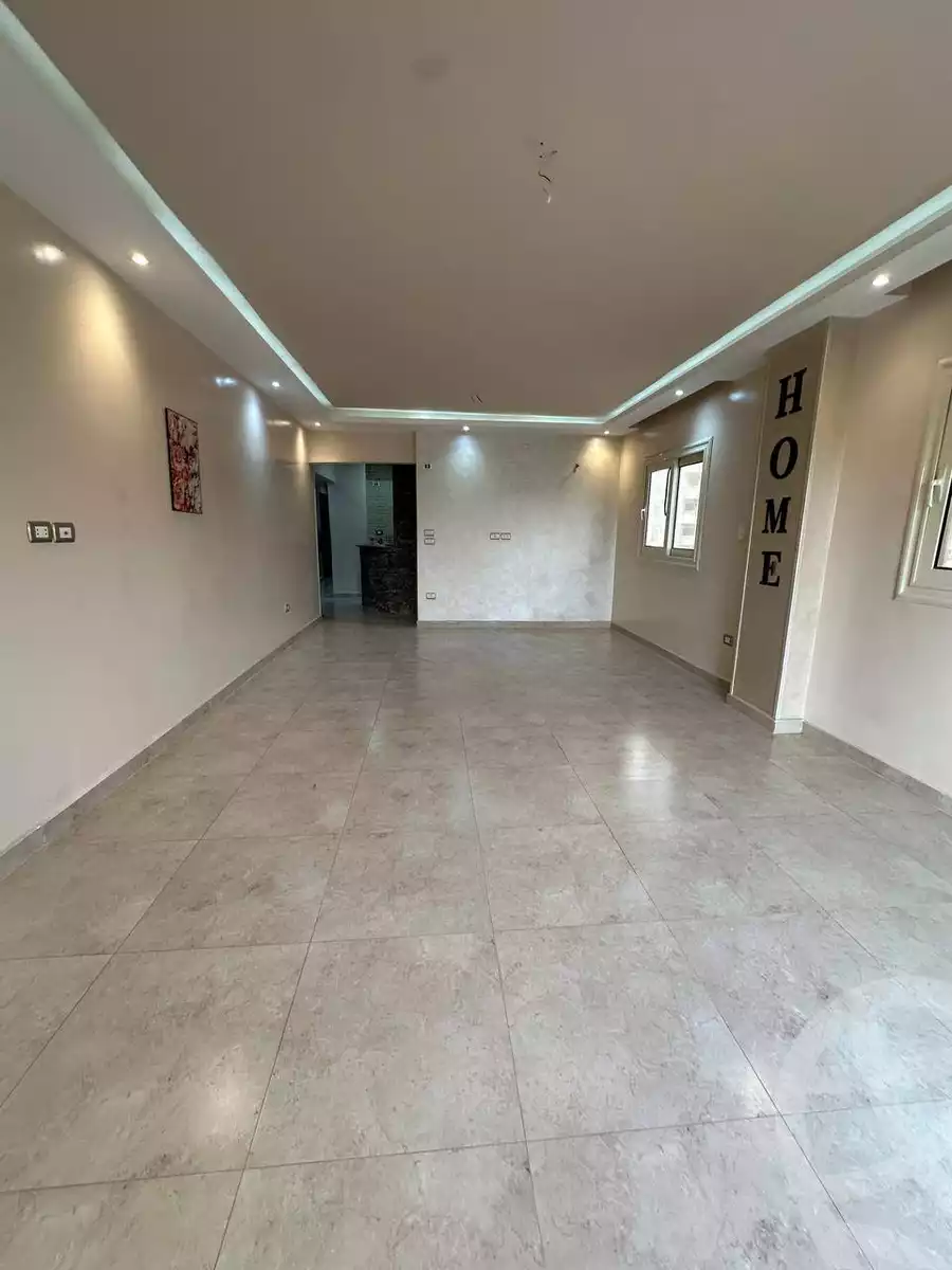 https://aqarmap.com.eg/en/listing/5666309-for-sale-cairo-mokattam-el-hadabah-el-wosta-8th-zone