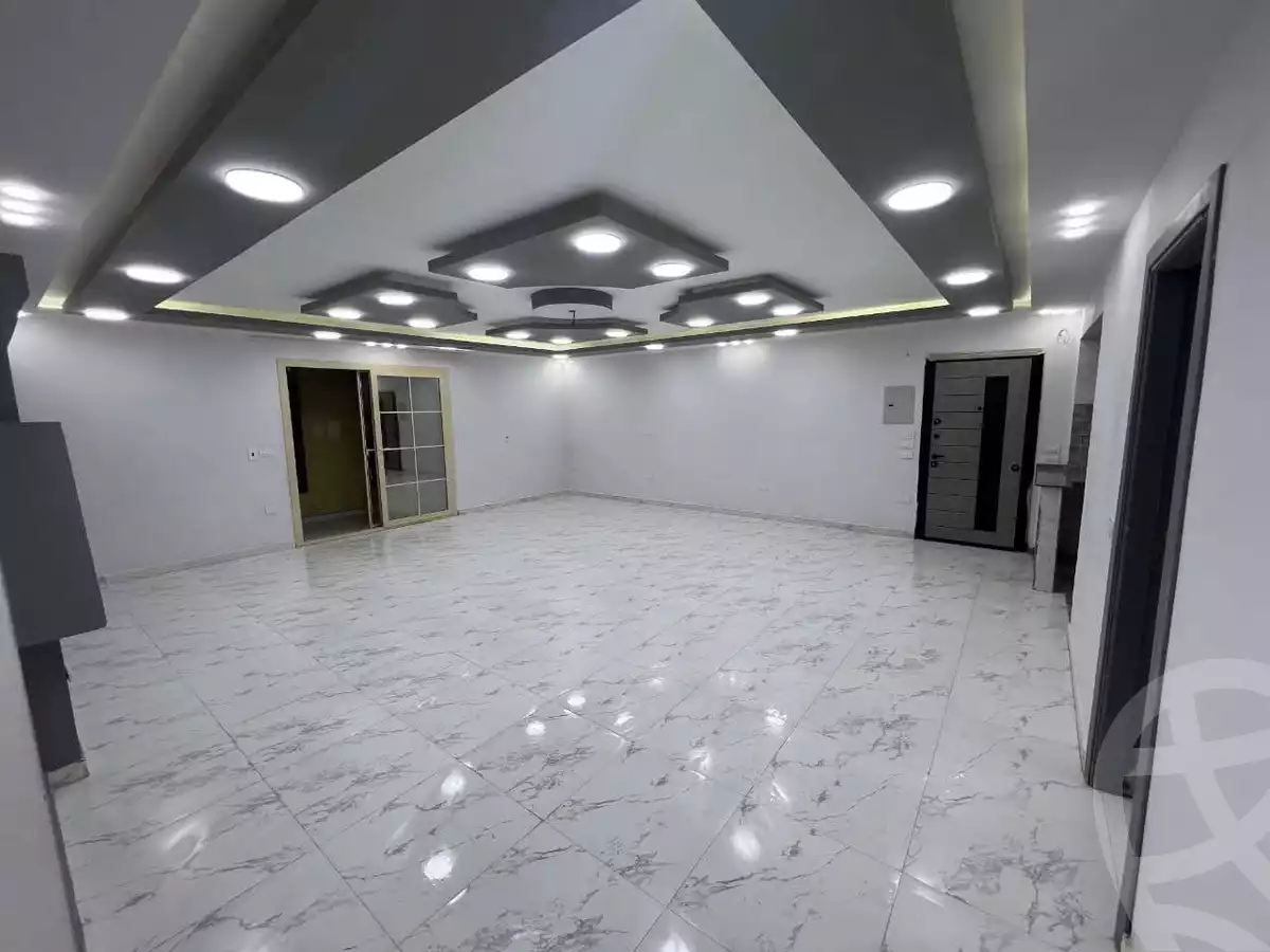 https://aqarmap.com.eg/ar/listing/5666996-for-rent-cairo-mokattam-compounds-kmbwnd-jwldn-jyts