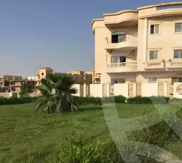 https://aqarmap.com.eg/en/listing/5667054-for-sale-cairo-el-shorouk-lhy-lwl-grb-neighbourhood-2