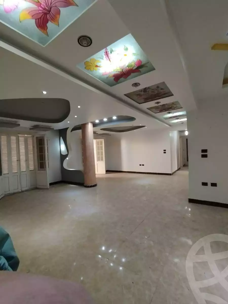 https://aqarmap.com.eg/ar/listing/5667227-for-sale-alexandria-l-jmy-lbytsh-el-hanafeya-st