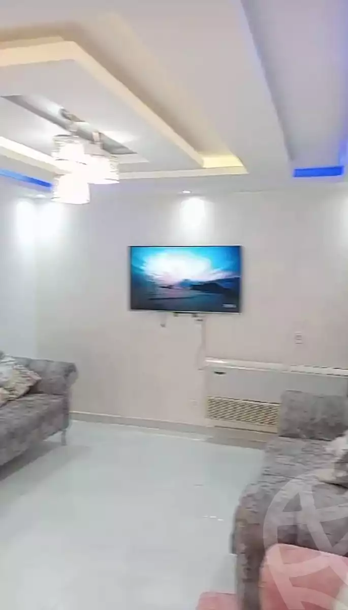 https://aqarmap.com.eg/ar/listing/5667990-for-rent-cairo-mokattam-compounds-kmbwnd-jwldn-jyts