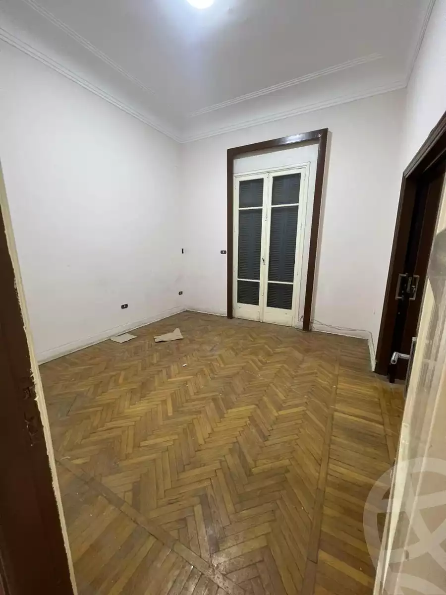 https://aqarmap.com.eg/en/listing/5574692-for-sale-cairo-downtown-abdeen-roushdy-basha-st