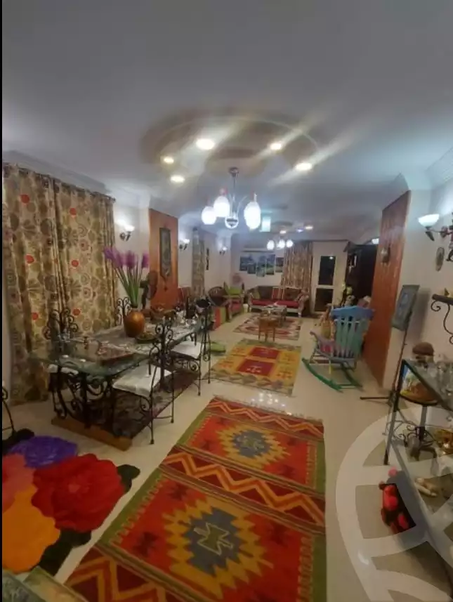 https://aqarmap.com.eg/ar/listing/5673055-for-sale-cairo-helwan-helwan-el-sharkeya-abd-el-rahman-pasha-st