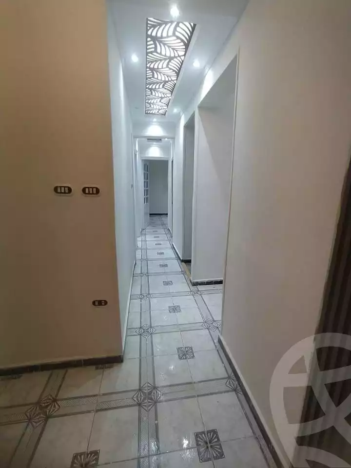 https://aqarmap.com.eg/ar/listing/5673389-for-sale-alexandria-el-asafra-l-sfr-bhry