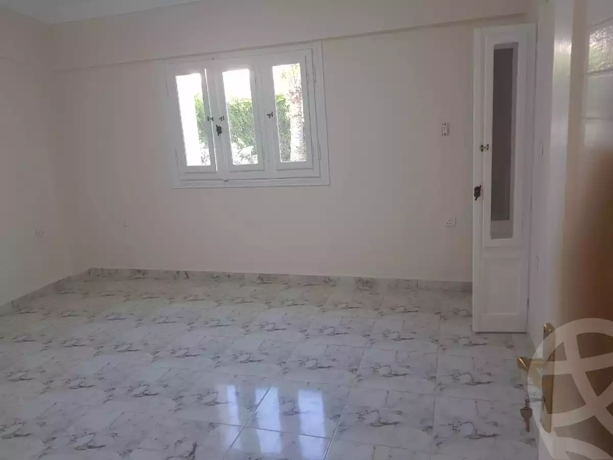 https://aqarmap.com.eg/ar/listing/5673522-for-sale-alexandria-l-jmy-lbytsh-el-hanafeya-st