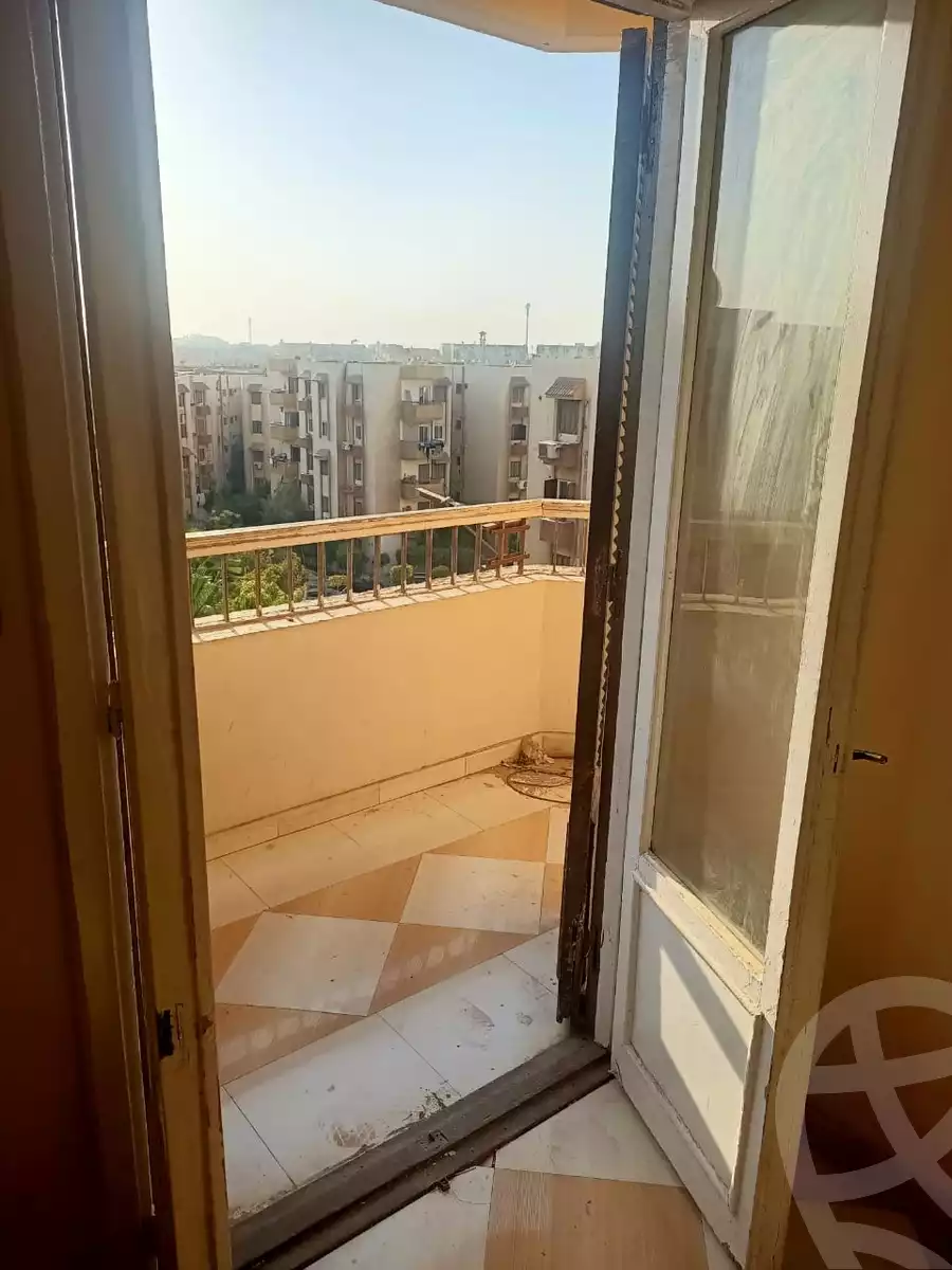 https://aqarmap.com.eg/en/listing/5677613-for-sale-cairo-new-cairo-el-ahyaa-fourth-neighborhood-ahmed-oraby-haroun-al-rasheeed-18-st