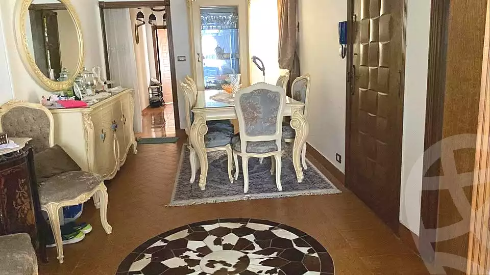 https://aqarmap.com.eg/ar/listing/5678380-for-sale-alexandria-zezenia