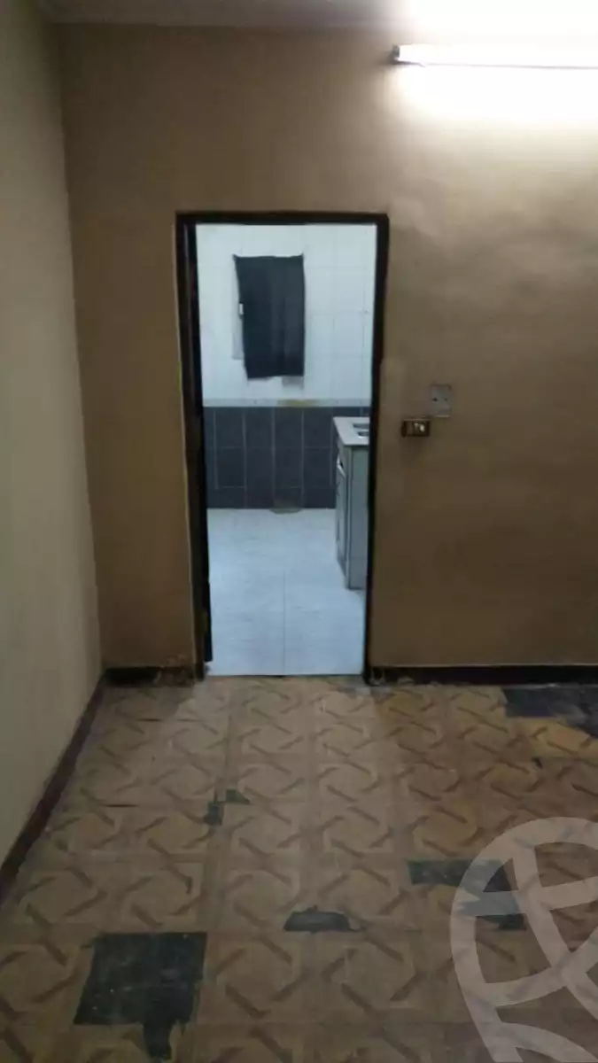 https://aqarmap.com.eg/en/listing/5679018-for-rent-cairo-15th-of-may-mjwr-32