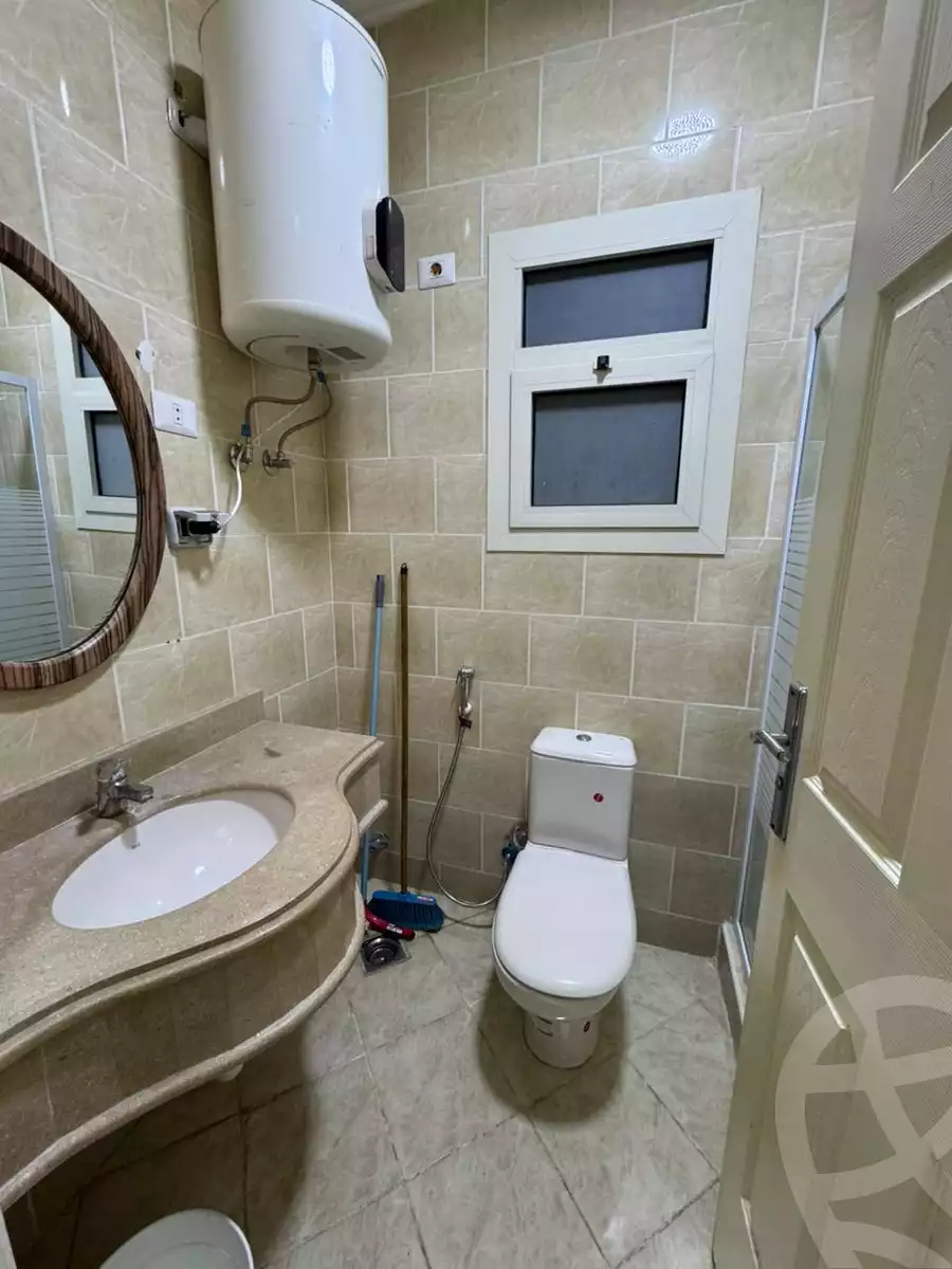 https://aqarmap.com.eg/ar/listing/5680849-for-rent-cairo-el-sheikh-zayed-city-compounds-dh-drys