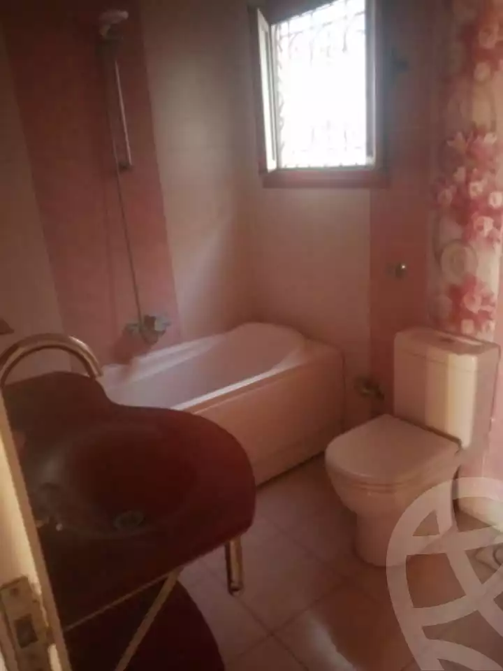 https://aqarmap.com.eg/en/listing/5681847-for-sale-alexandria-alexandria-marsa-matrouh-rd