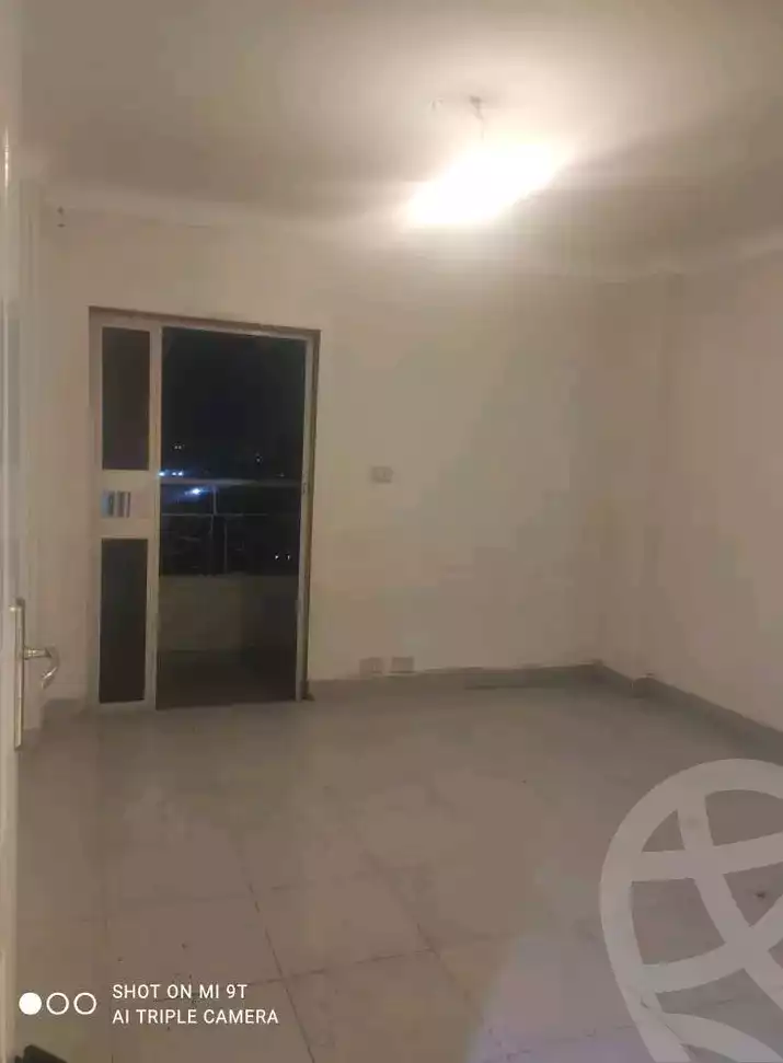 https://aqarmap.com.eg/ar/listing/5682848-for-rent-cairo-mokattam-lhdb-l-ly-shareaa-9