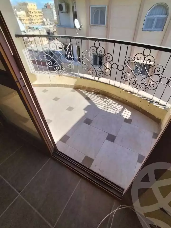 https://aqarmap.com.eg/en/listing/5683193-for-sale-alexandria-l-jmy-bw-ywsf-hosni-mubarak-st