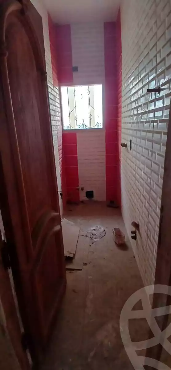 https://aqarmap.com.eg/ar/listing/5683967-for-sale-cairo-el-sheikh-zayed-city-compounds-el-khamayel