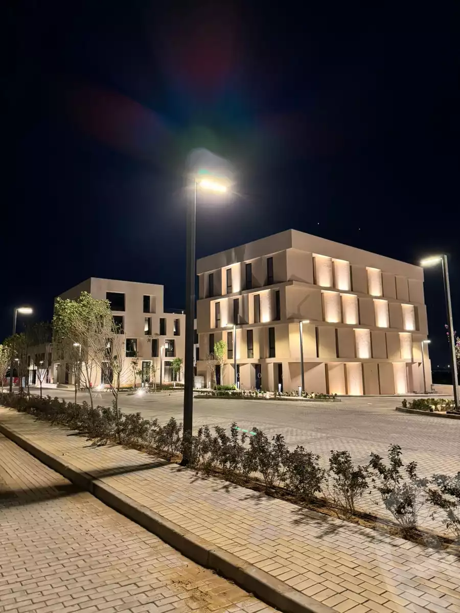 https://aqarmap.com.eg/en/listing/5686191-for-sale-cairo-6th-of-october-hadaeq-october-kmbwnd-fy-hdyq-ktwbr-o-west-w-byzns-dystrykt-wrskwm-llttwyr