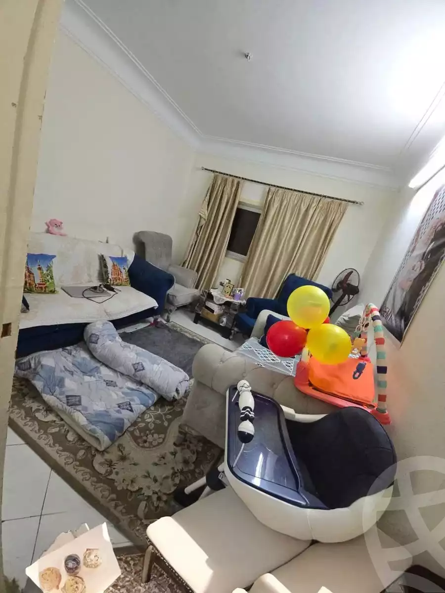 https://aqarmap.com.eg/en/listing/5686453-for-sale-cairo-helwan-helwan-el-sharkeya-mostafa-safwat-st