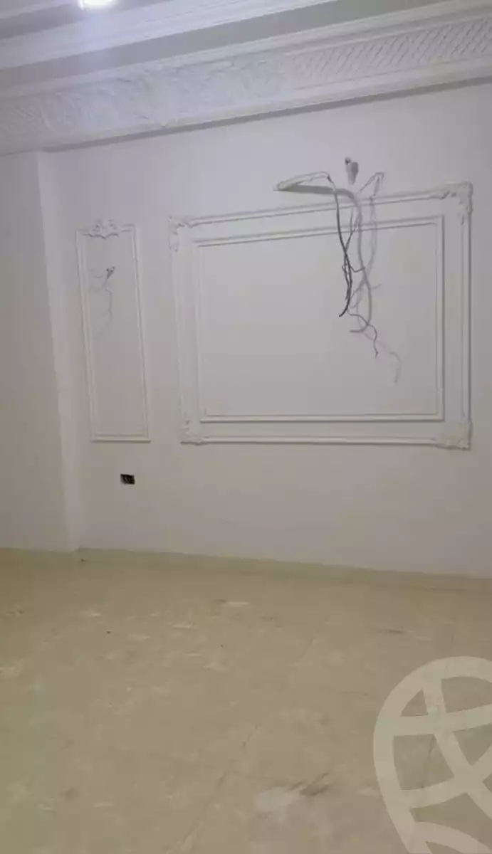 https://aqarmap.com.eg/en/listing/5687355-for-sale-beheira-damanhour-damanhour-city-al-hoofi-st