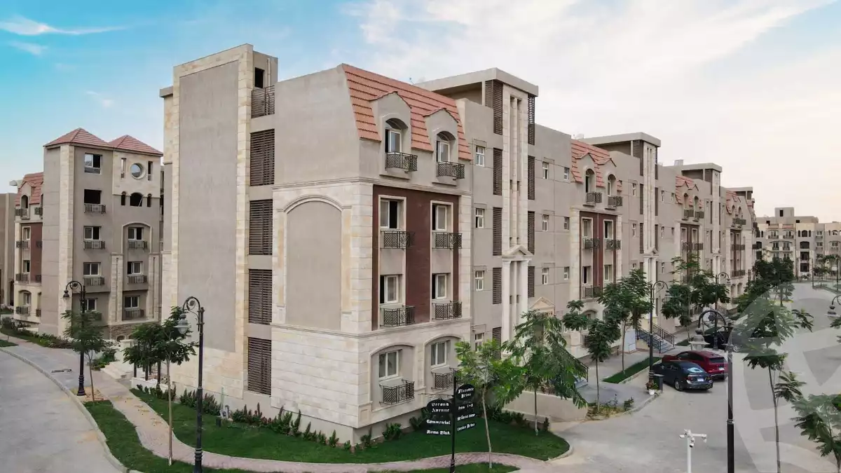 https://aqarmap.com.eg/en/listing/5688883-for-sale-cairo-new-cairo-compounds-rock-vera