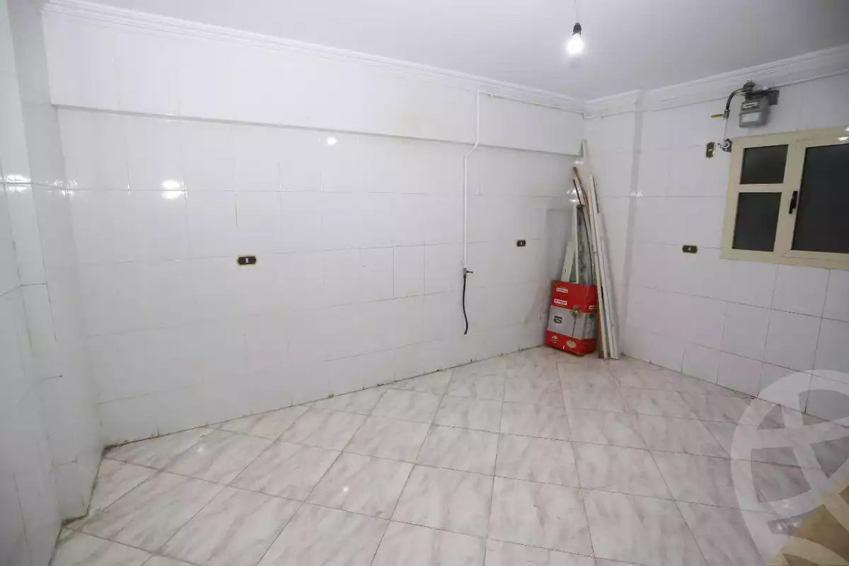 https://aqarmap.com.eg/en/listing/5689878-for-rent-alexandria-zezenia-ibrahim-el-attar-st