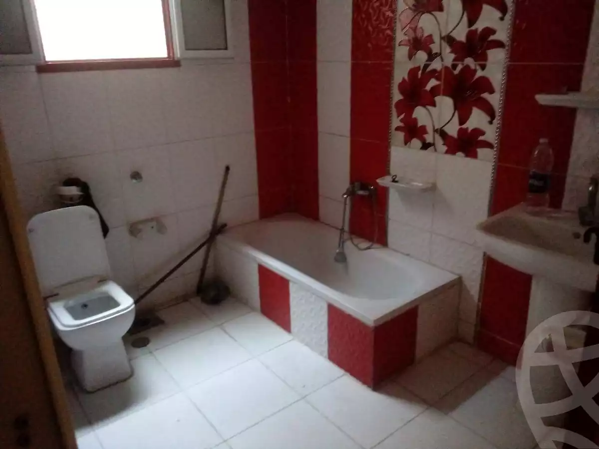 https://aqarmap.com.eg/ar/listing/5690350-for-rent-alexandria-l-jmy-el-kilo-21