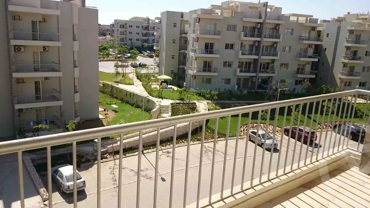 https://aqarmap.com.eg/en/listing/5692216-for-sale-cairo-el-sheikh-zayed-city-compounds-dh-drys