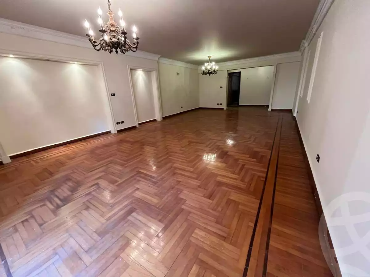 https://aqarmap.com.eg/ar/listing/5693340-for-sale-alexandria-ganaklis-shr-bw-qyr-tryq-lhry
