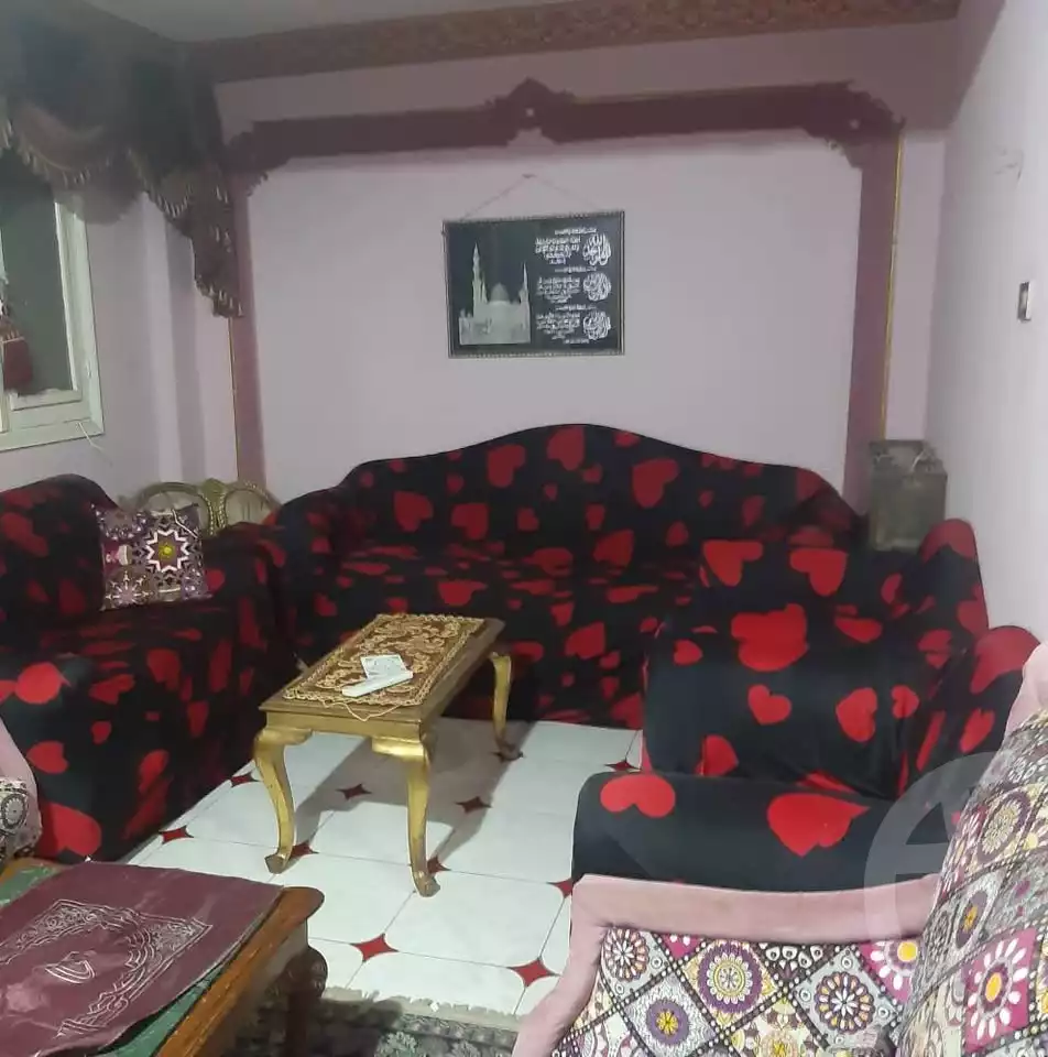 https://aqarmap.com.eg/en/listing/5693352-for-rent-cairo-el-haram-shareaa-naser-el-thawrah