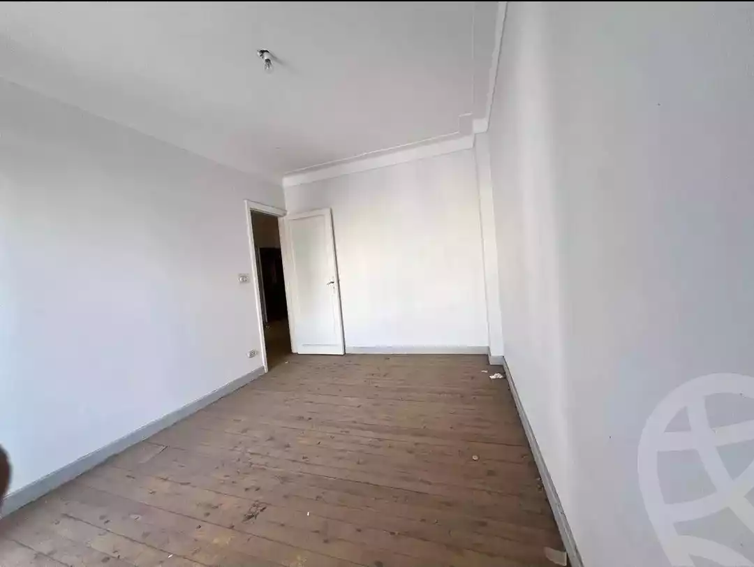 https://aqarmap.com.eg/en/listing/5694800-for-sale-alexandria-fleming-mostafa-kamel-st