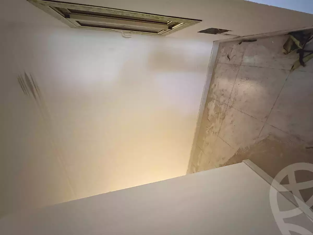 https://aqarmap.com.eg/en/listing/3639161-for-sale-cairo-6th-of-october-el-tawsaat-el-shamalya-lhy-300
