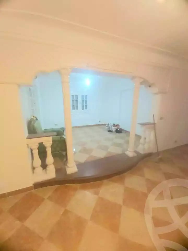 https://aqarmap.com.eg/en/listing/5697444-for-sale-alexandria-ganaklis-el-arwam-church-st
