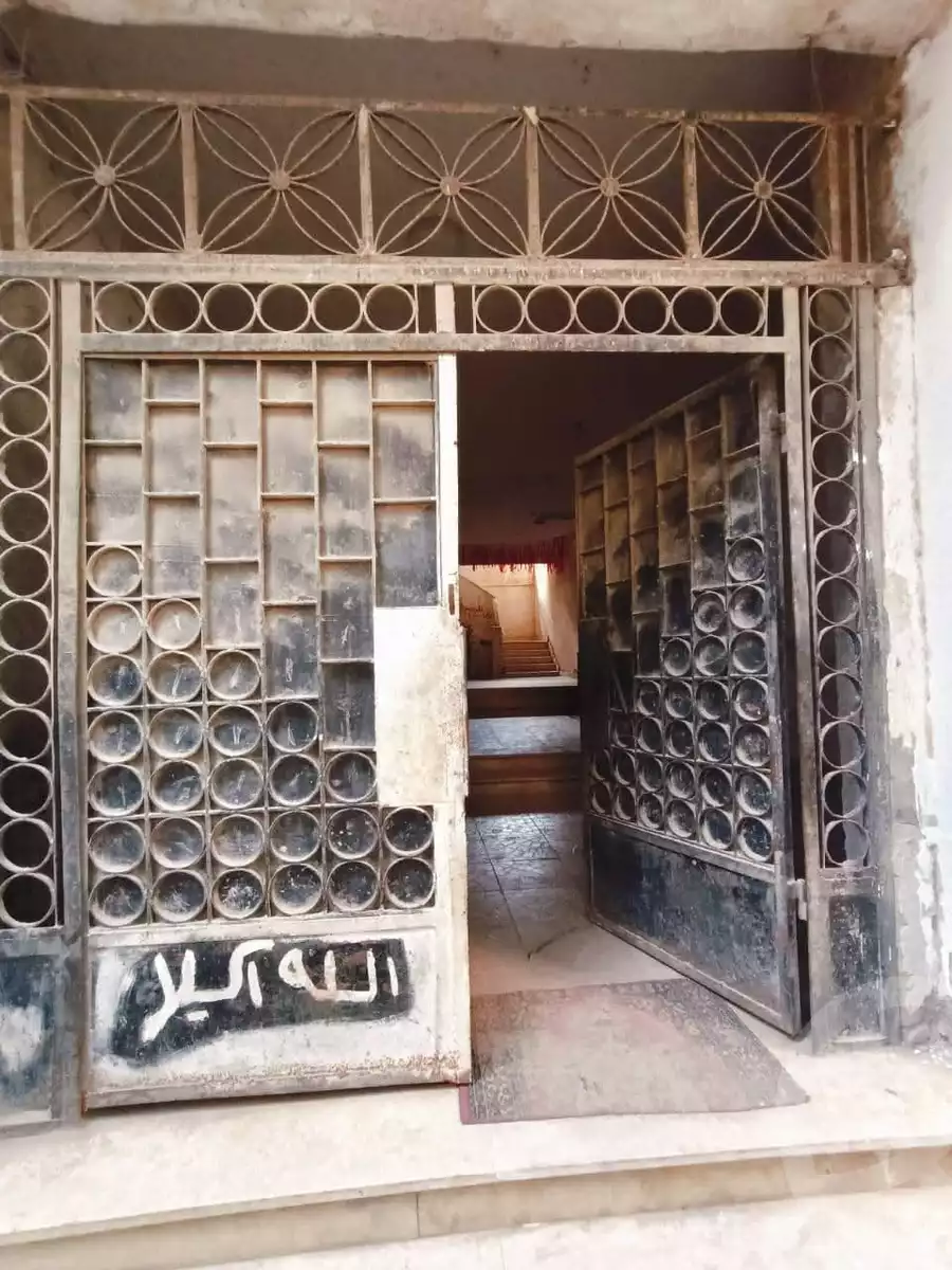 https://aqarmap.com.eg/en/listing/5697640-for-sale-alexandria-l-jmy-el-hanouvel-kasr-al-quiri-st-1