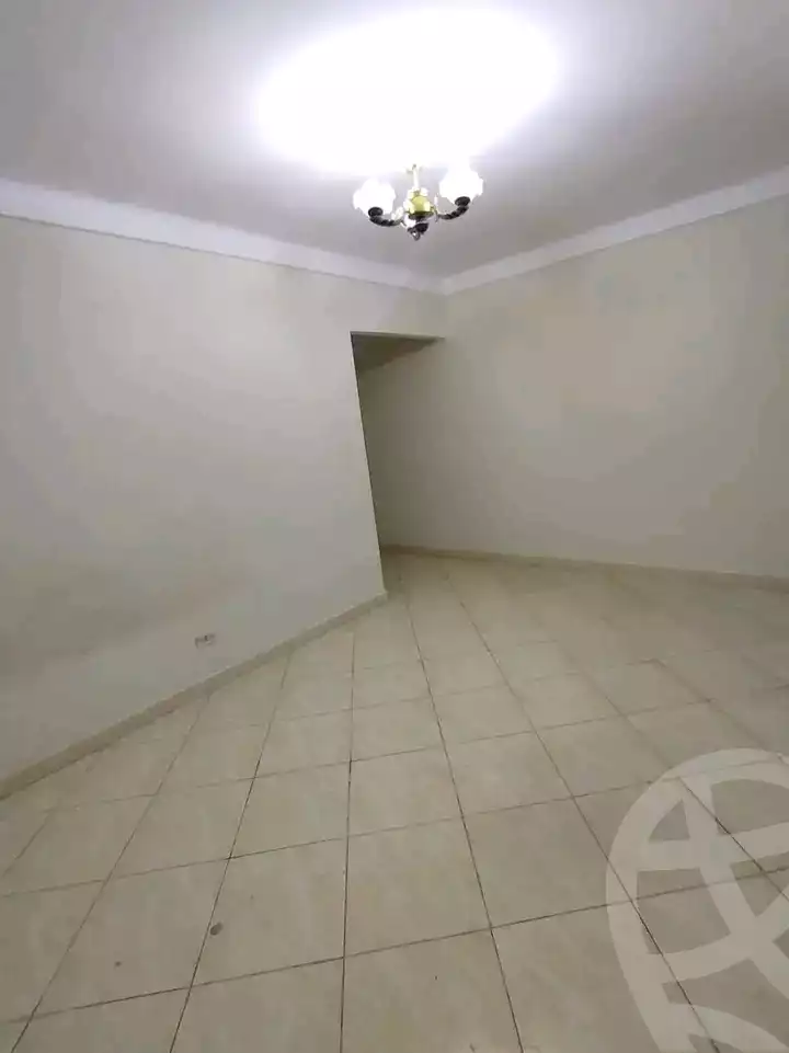 https://aqarmap.com.eg/ar/listing/5698521-for-rent-alexandria-l-jmy-lbytsh-el-hay-st