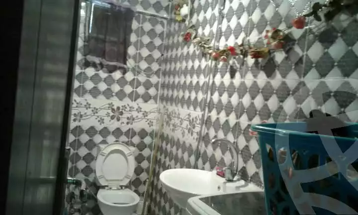 https://aqarmap.com.eg/en/listing/5701590-for-sale-alexandria-l-jmy-bw-ywsf-el-forn-st