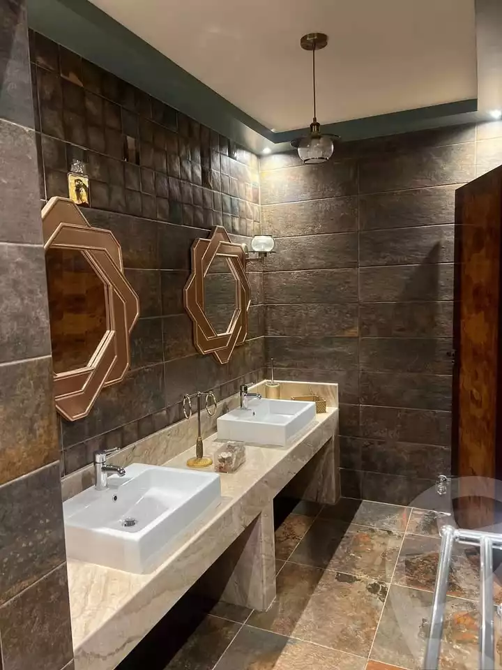 https://aqarmap.com.eg/en/listing/5701784-for-sale-cairo-mokattam-lhdb-l-ly-hy-lqswr
