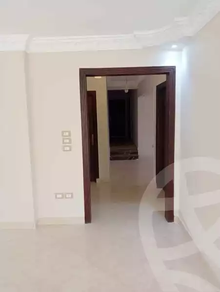 https://aqarmap.com.eg/en/listing/5702288-for-sale-cairo-mokattam-lhdb-l-ly-street-83
