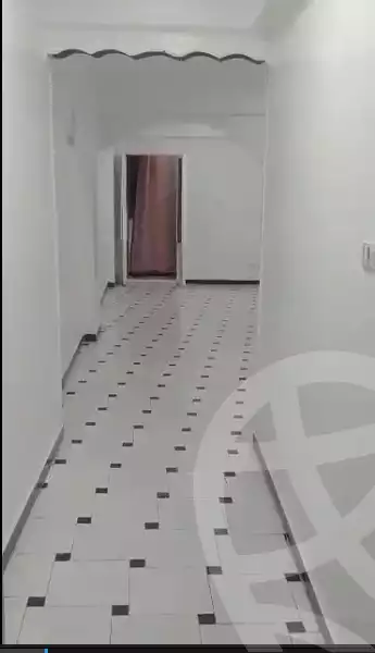 https://aqarmap.com.eg/ar/listing/5685412-for-sale-alexandria-el-asafra-shr-45