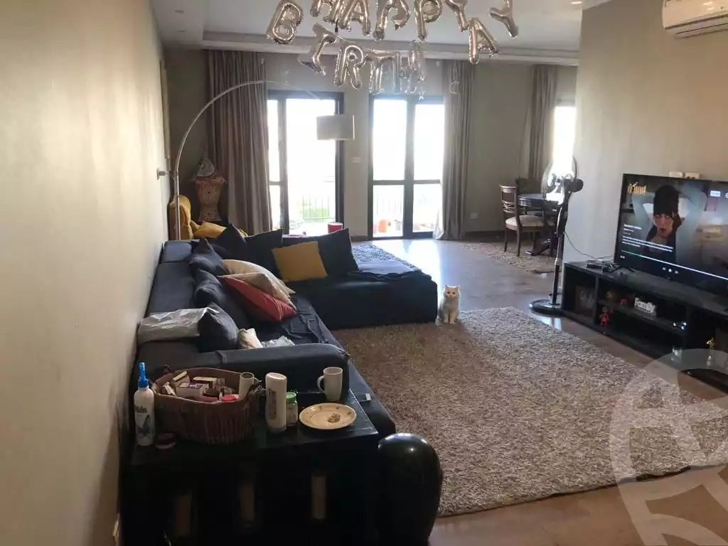 https://aqarmap.com.eg/en/listing/5702662-for-rent-cairo-el-sheikh-zayed-city-compounds-kmbwnd-wyst-twn-swdyk