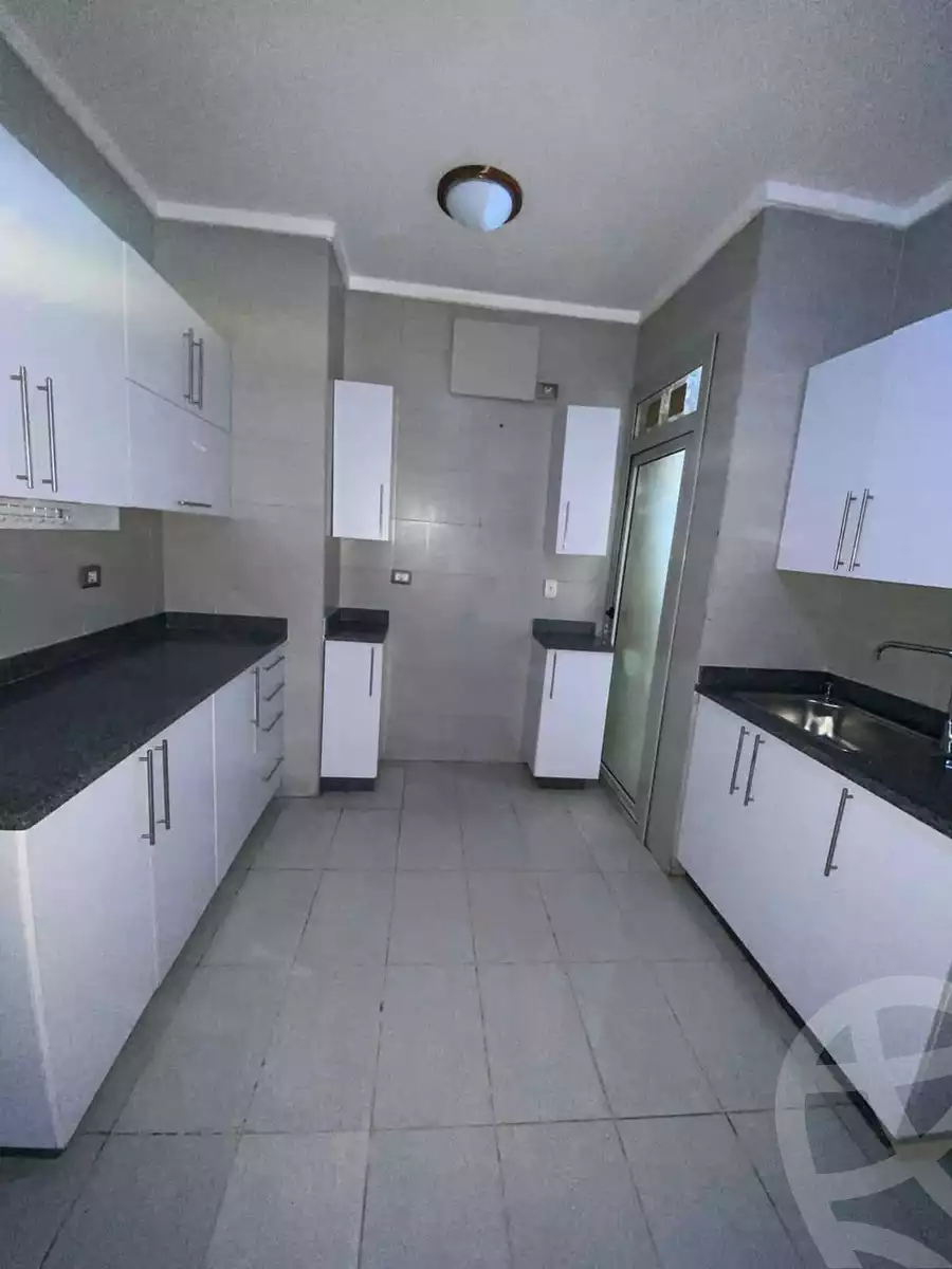 https://aqarmap.com.eg/en/listing/5703078-for-rent-cairo-6th-of-october-compounds-palm-parks