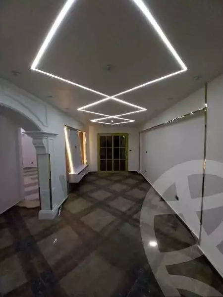 https://aqarmap.com.eg/ar/listing/5703570-for-sale-alexandria-l-jmy-lbytsh-el-saleheen-mosque-st