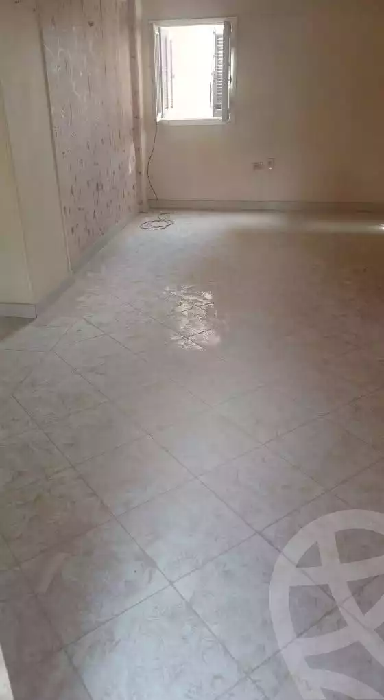 https://aqarmap.com.eg/ar/listing/5703691-for-sale-cairo-15th-of-may-mjwr-28