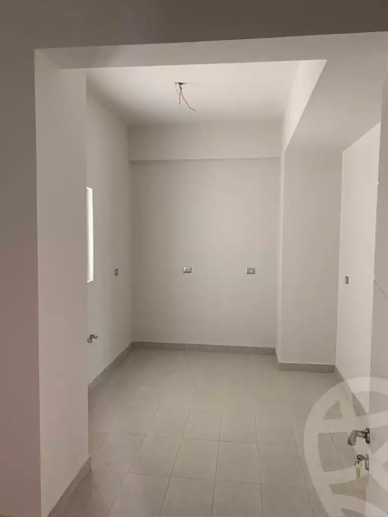 https://aqarmap.com.eg/ar/listing/5705931-for-sale-cairo-6th-of-october-compounds-woodville